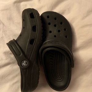 Black Crocs
